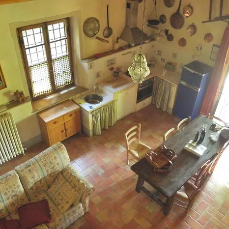 Monte Santa Maria Tiberina Sleeps 6 T764315 * Monteleone dʼOrvieto