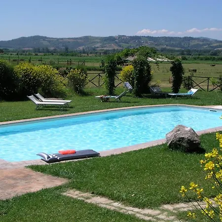 Monte Santa Maria Tiberina Sleeps 6 T764315 Monteleone dʼOrvieto
