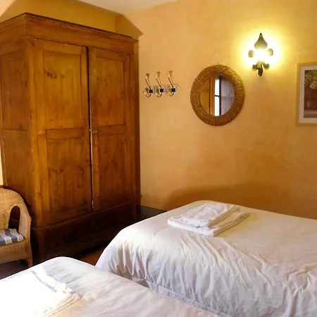 Monte Santa Maria Tiberina Sleeps 6 T764315 *