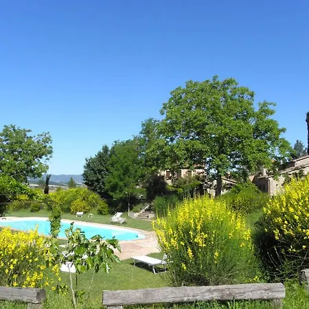 Monte Santa Maria Tiberina Sleeps 6 T764315 Monteleone dʼOrvieto