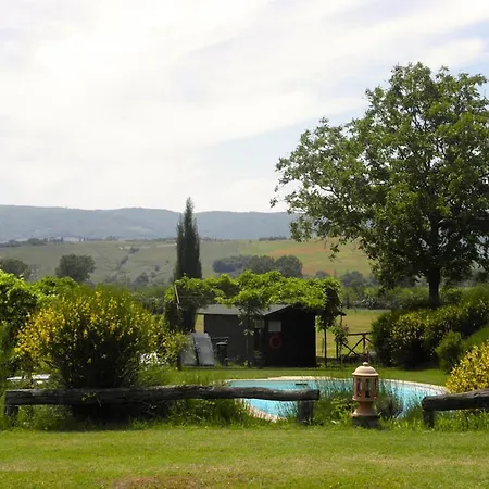 Monte Santa Maria Tiberina Sleeps 6 T764315 דירה Monteleone dʼOrvieto